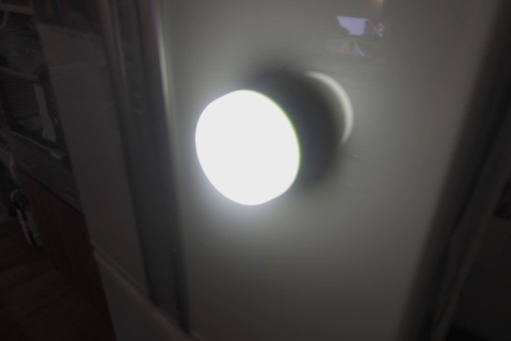 LEDランタン磁力